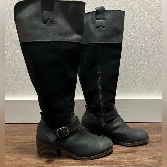 Lucky Brand Women's Kailan Equestrian Boot - Picture 2 of 9